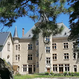 Du Chateau De Saint-geoire Appartement